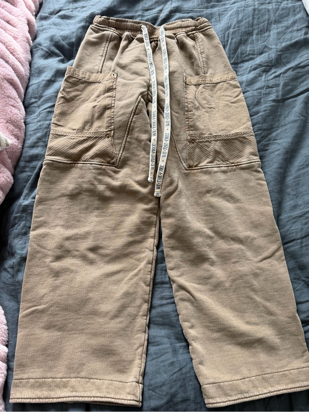 We The Free Olive-Tan Boyfriend Cargo Jeans - Picture 2 of 9